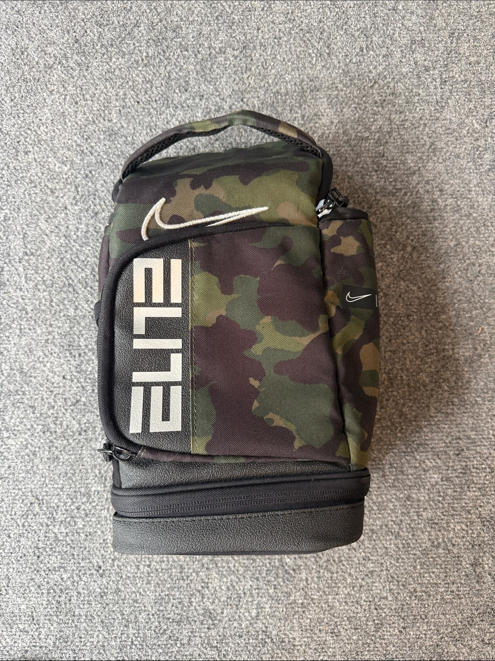 Nike Elite Camo Toiletry Bag - Green Camo